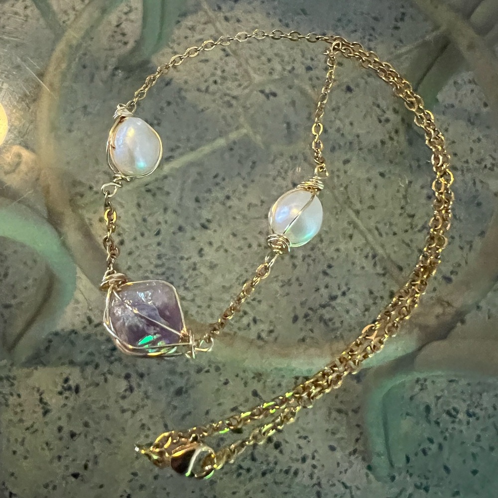 🌊Custom Aura Amethyst & Pearl Choker (15") - Picture 10 of 14